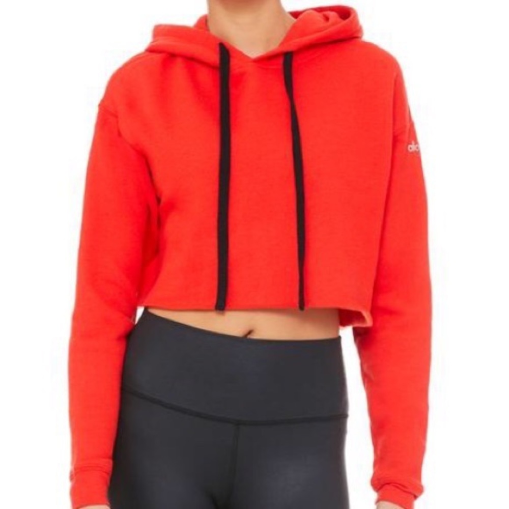 alo red cropped hoodie - cherry pop red - XS